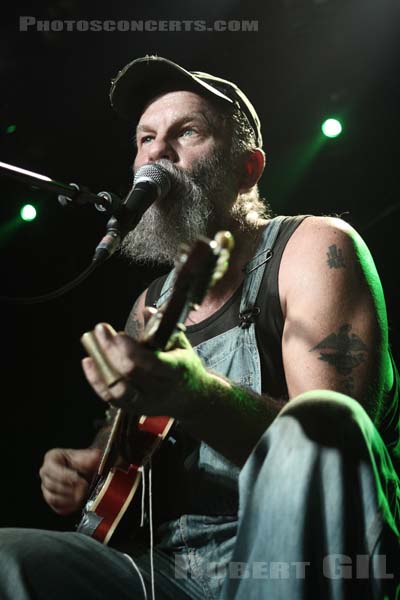 SEASICK STEVE - 2007-11-10 - PARIS - La Boule Noire - 